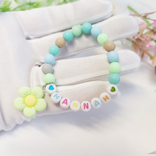 Childs name bracelet with flower charm, personalized gift gor girls, birthday present, personal bracelets with name, gift for daughter - My Store