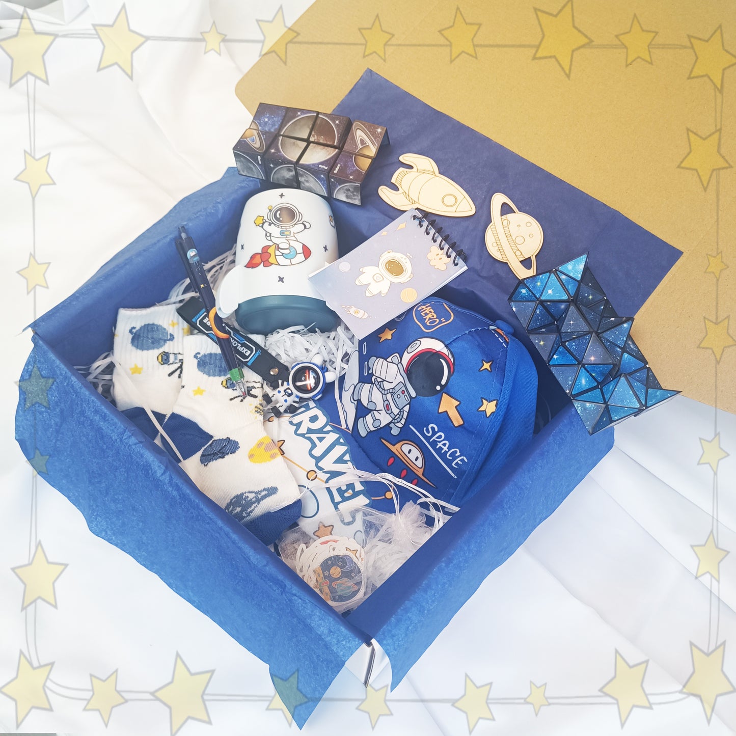 Space gift box for young space lovers