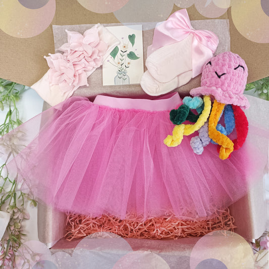 Baby shower gift box, Newborn baby girl gift box,box for girls 0-6 months, birthday gift for baby,baby girl,granddaughter gift,daughter gift - My Store